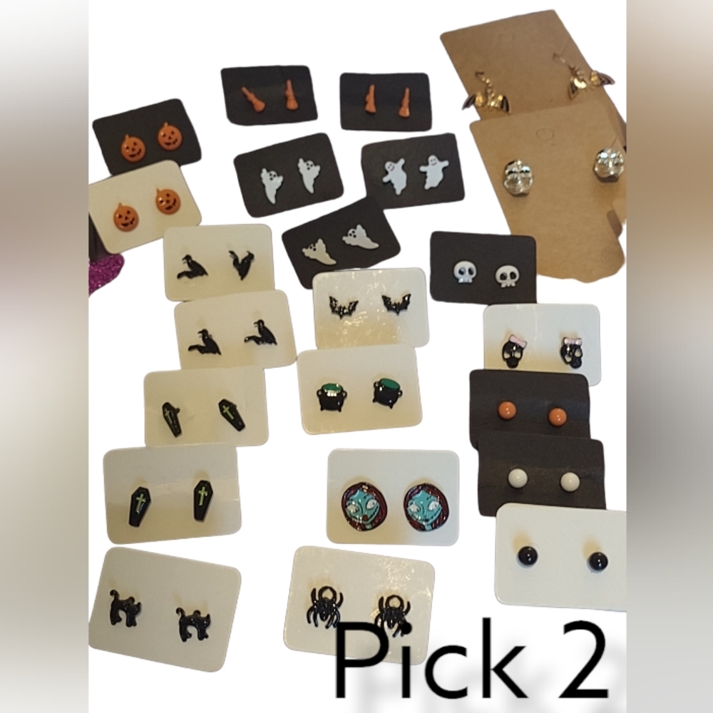 #41 PICK TWO PAIRS HALLOWEEN EARRING NEW BLACK WITCHES CAULDRON - Picture 5 of 8